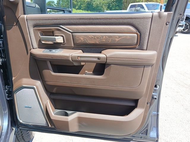 New 2026 RAM 2500 Limited image 40