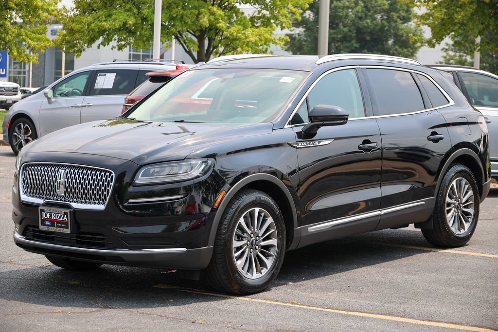 Certified 2023 Lincoln Nautilus FWD image 13