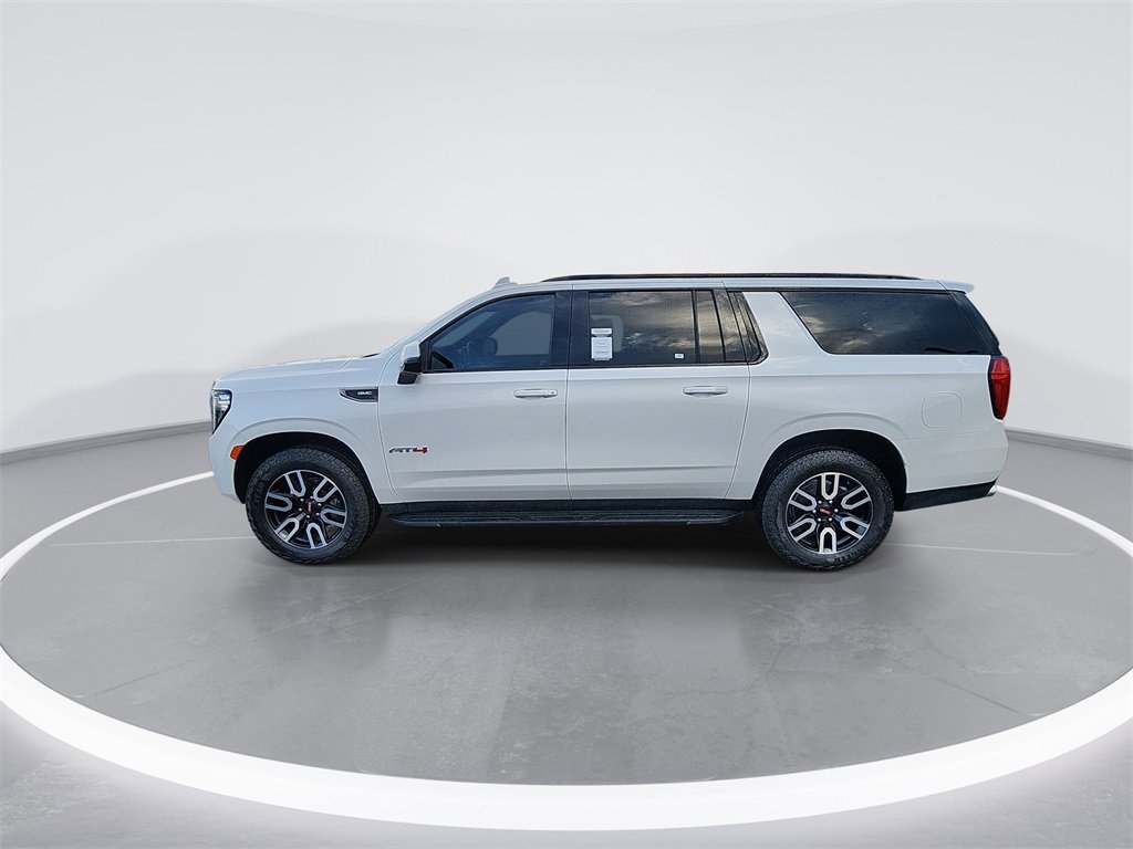 Used 2023 GMC Yukon XL AT4 image 5