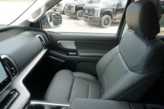 New 2027 Ford Expedition Active RWD image 35