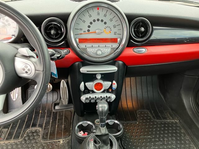 Used 2008 MINI Cooper S image 9