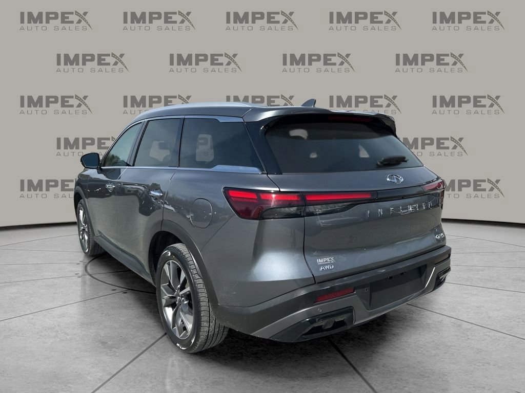 Used 2023 INFINITI QX60 Luxe image 3