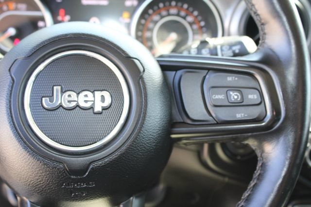 Used 2022 Jeep Wrangler Unlimited Sport AWD/4WD image 18