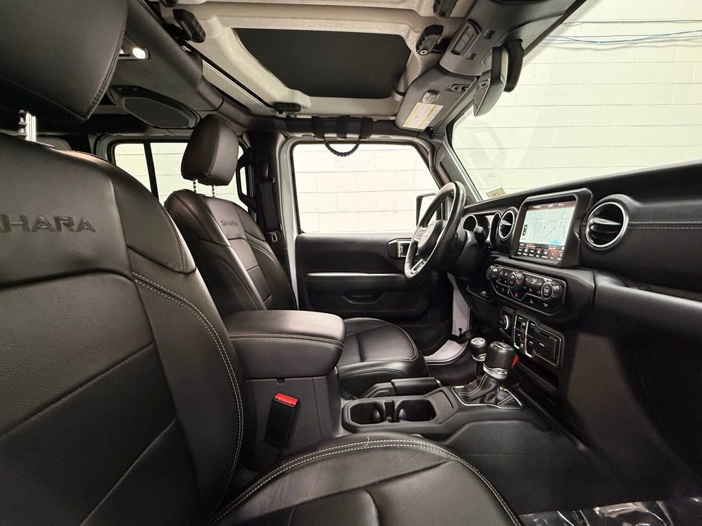 Used 2023 Jeep Wrangler Sahara w/ Cold Weather Group image 45