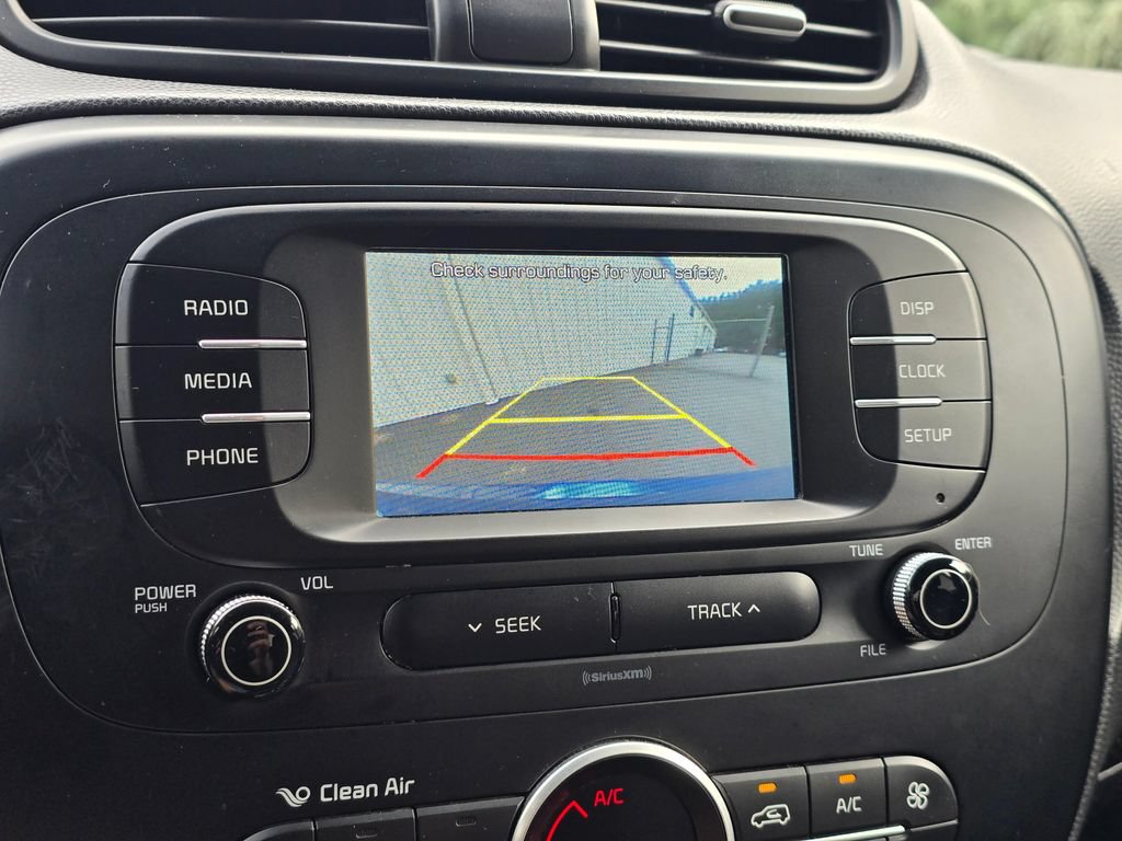 Used 2017 Kia Soul + w/ Designer's Package FWD image 19
