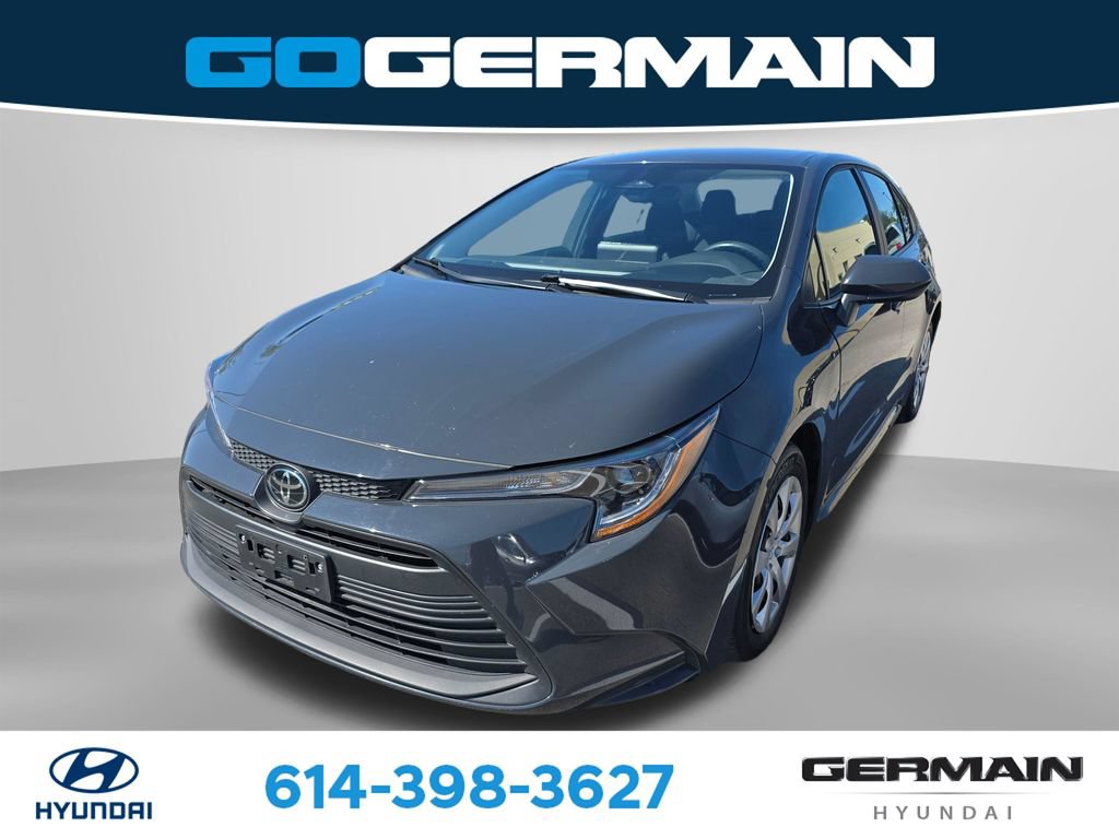 Used 2025 Toyota Corolla LE FWD image 4
