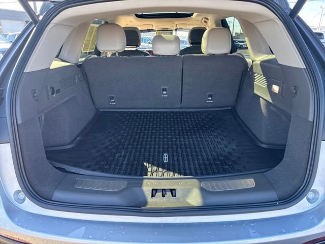 Certified 2024 Lincoln Nautilus Premier w/ Equipment Group 102A image 28