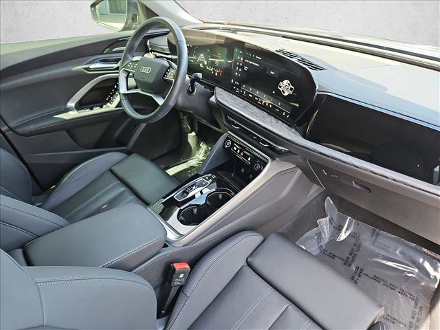 Certified 2025 Audi Q5 Premium AWD/4WD image 27
