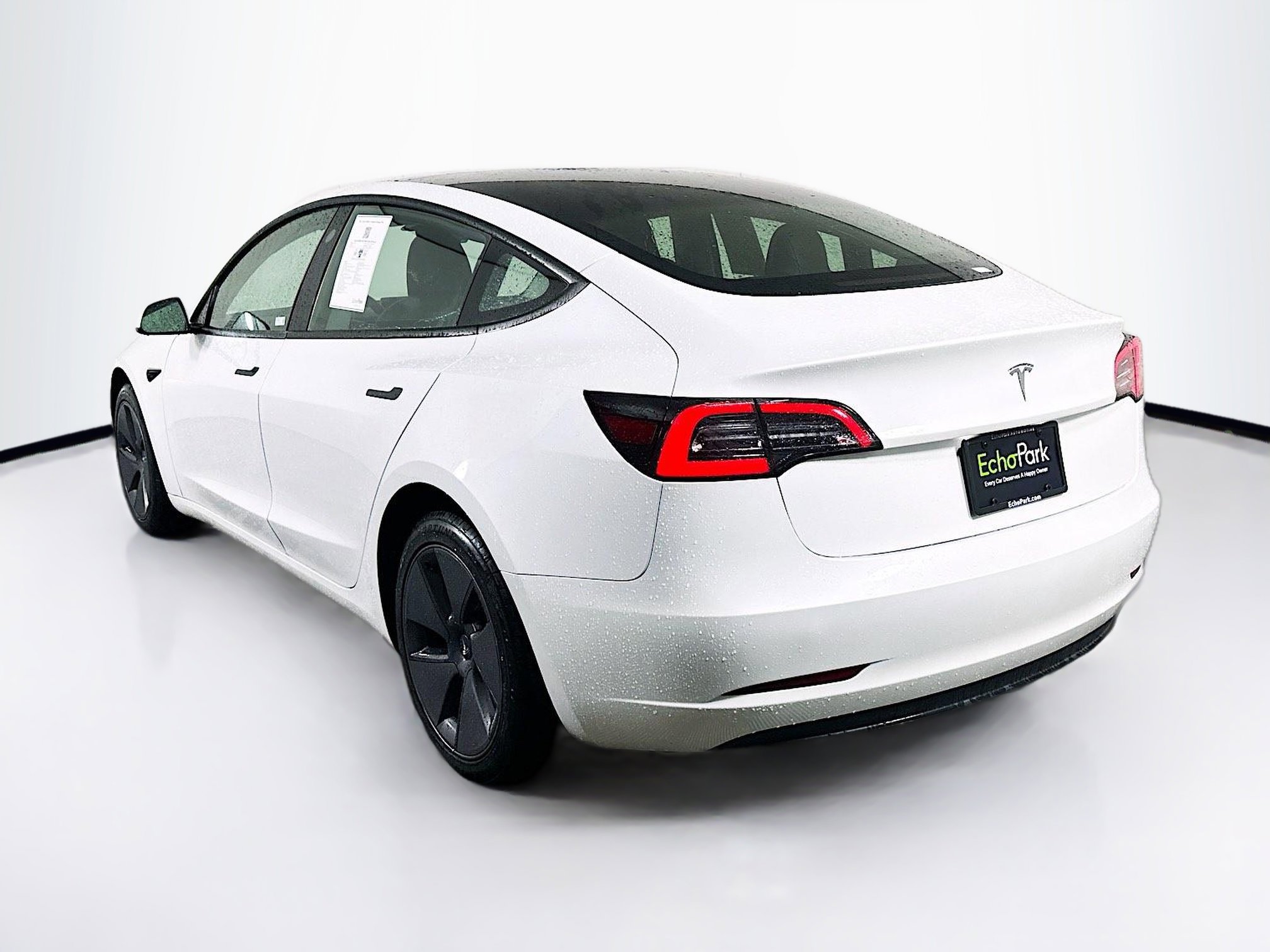 Used 2023 Tesla Model 3 Standard Range image 5