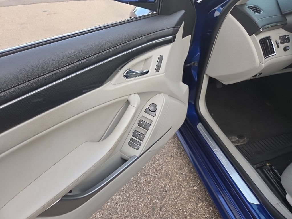 Used 2013 Cadillac CTS Luxury AWD/4WD image 12