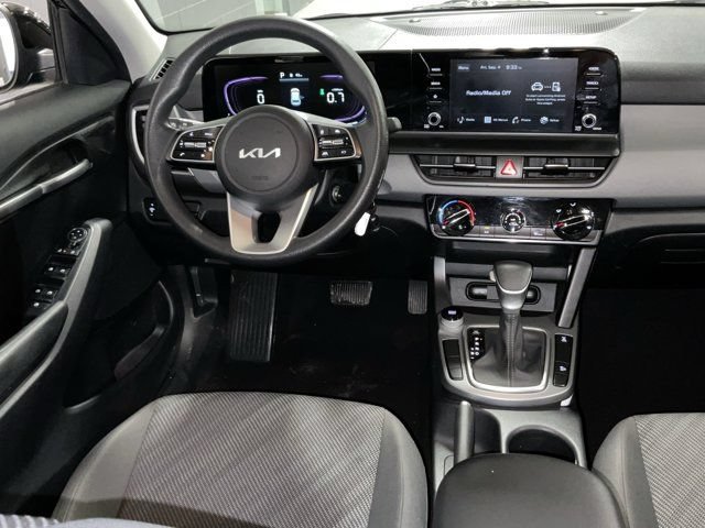 Used 2024 Kia Seltos LX AWD/4WD image 22