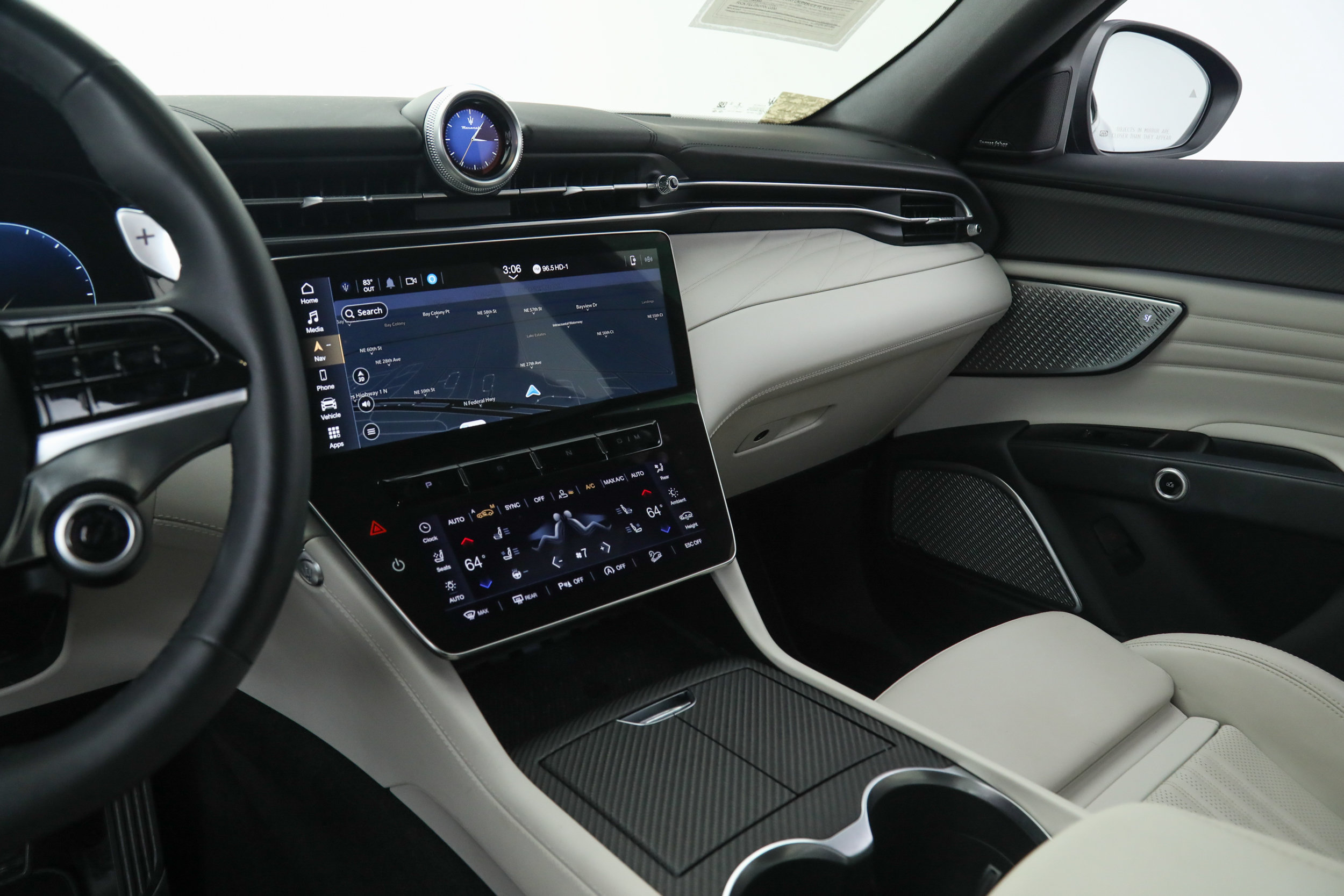 Certified 2023 Maserati Grecale Modena AWD/4WD image 26