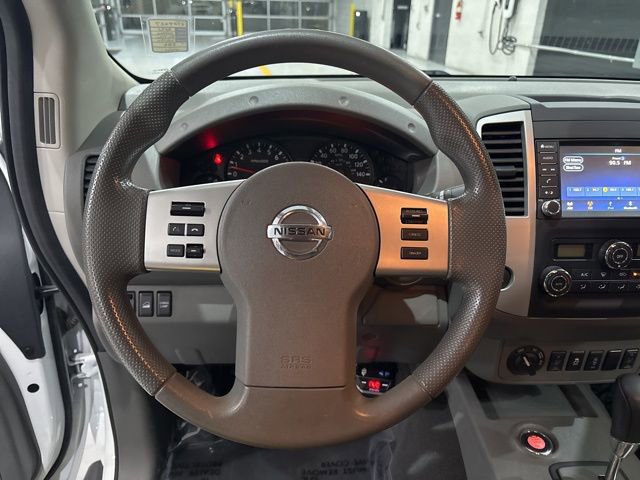 Used 2021 Nissan Frontier SV w/ Midnight Edition Floor Mats image 17