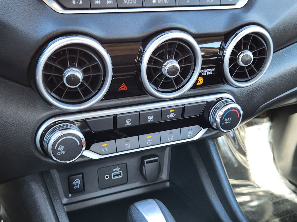 Used 2025 Nissan Sentra S image 22