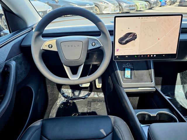 Used 2026 Tesla Model Y AWD image 26