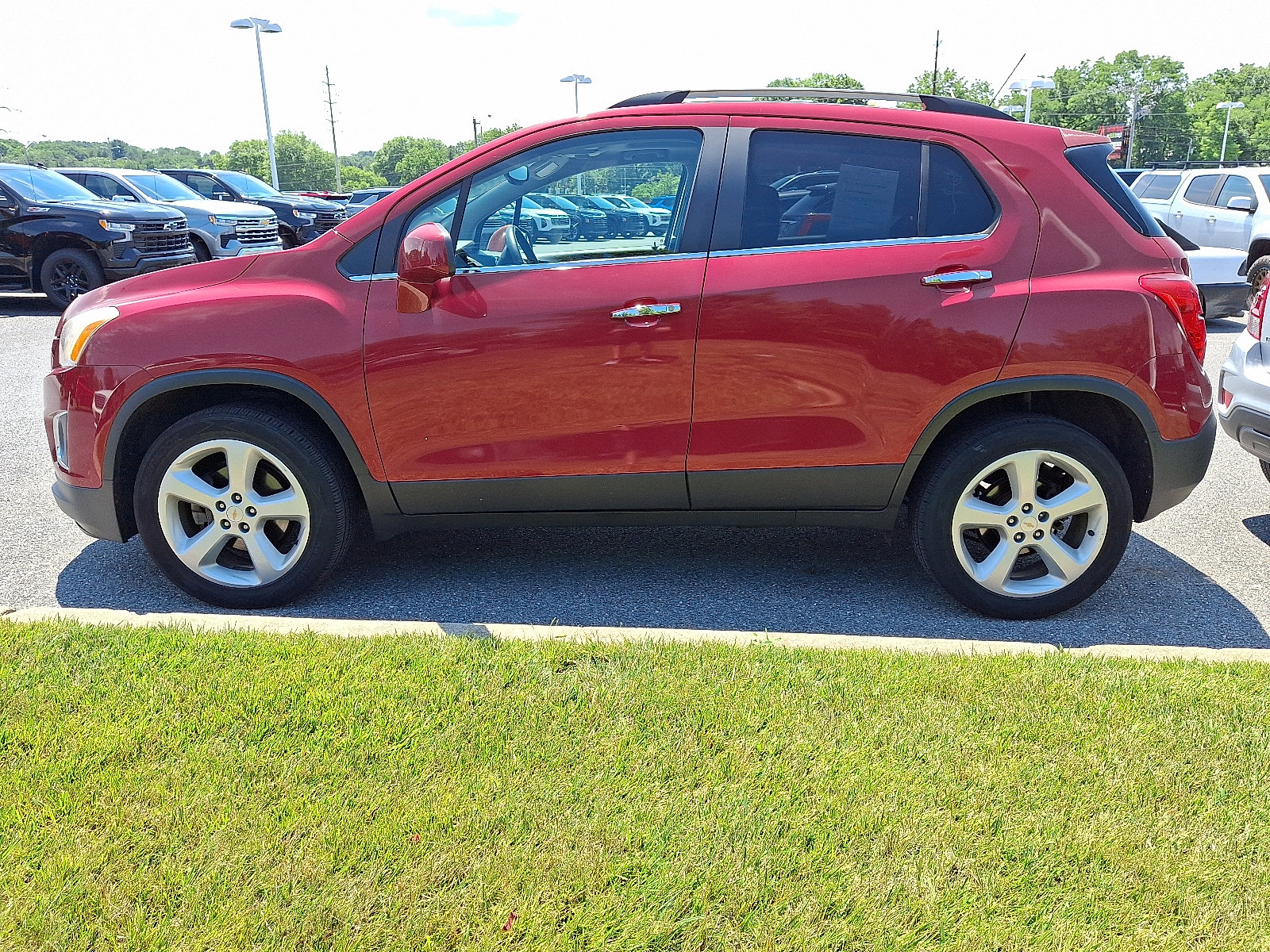 Used 2015 Chevrolet Trax LTZ AWD/4WD image 4