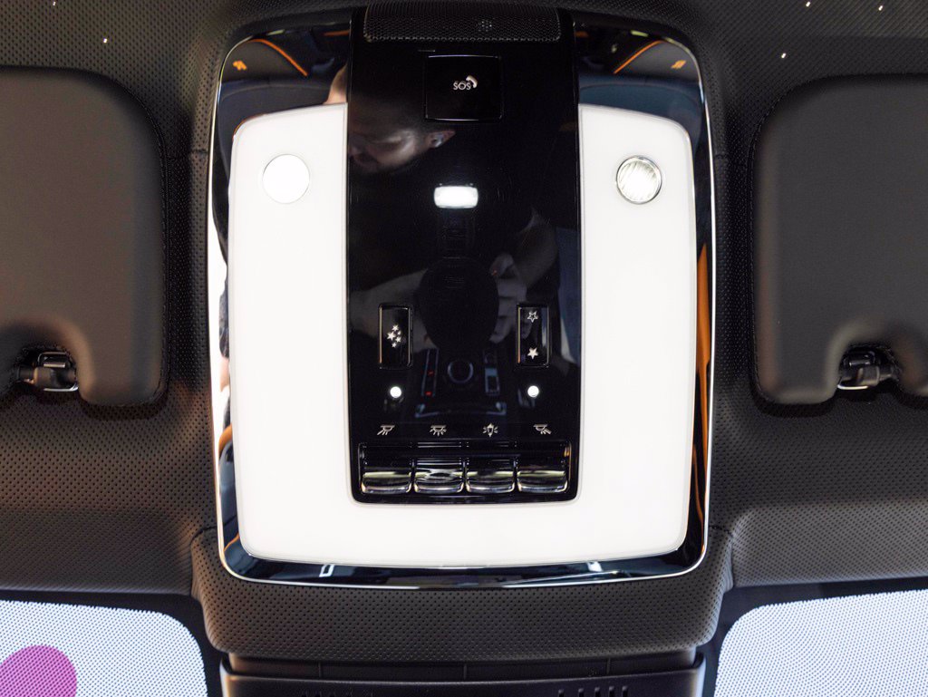 New 2027 Rolls-Royce Cullinan AWD/4WD image 47