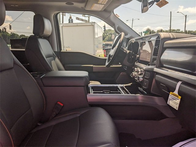 New 2025 Ford F250 Lariat w/ Lariat Ultimate Package image 38
