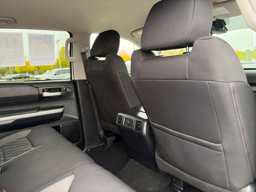 Used 2018 Toyota Tundra SR5 AWD/4WD image 34