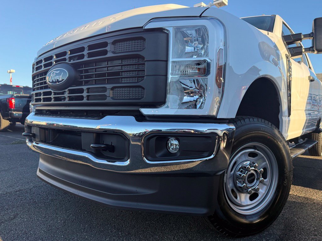 New 2027 Ford F250 XL w/ XL Chrome Package AWD/4WD image 29