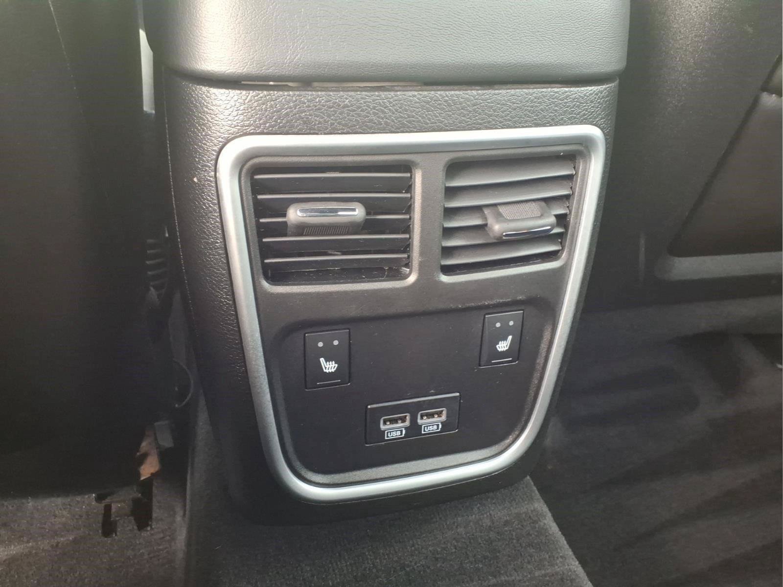 Used 2018 Dodge Charger GT AWD/4WD image 15