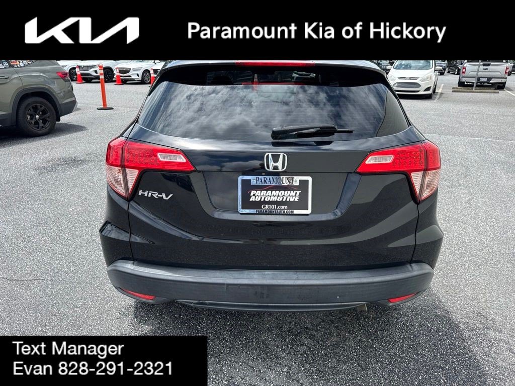 Used 2017 Honda HR-V LX image 6