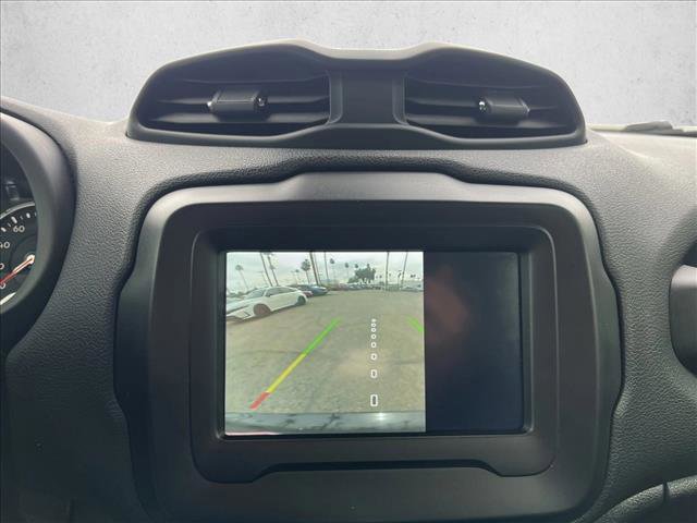 Used 2020 Jeep Renegade Latitude image 13