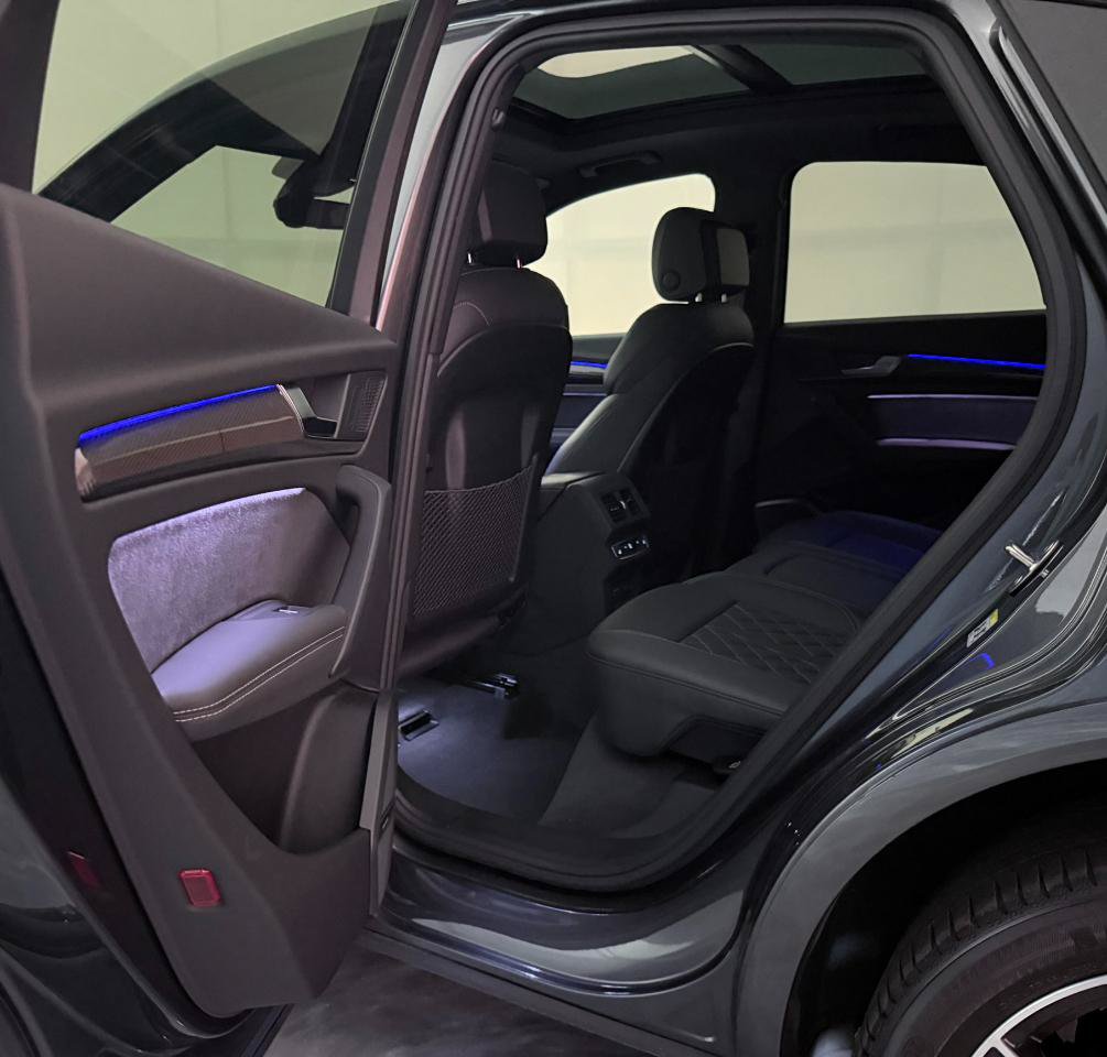 Used 2023 Audi SQ5 Prestige w/ Prestige Package AWD/4WD image 23