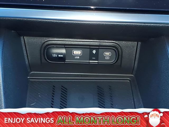 Used 2025 Kia Sportage SX image 25