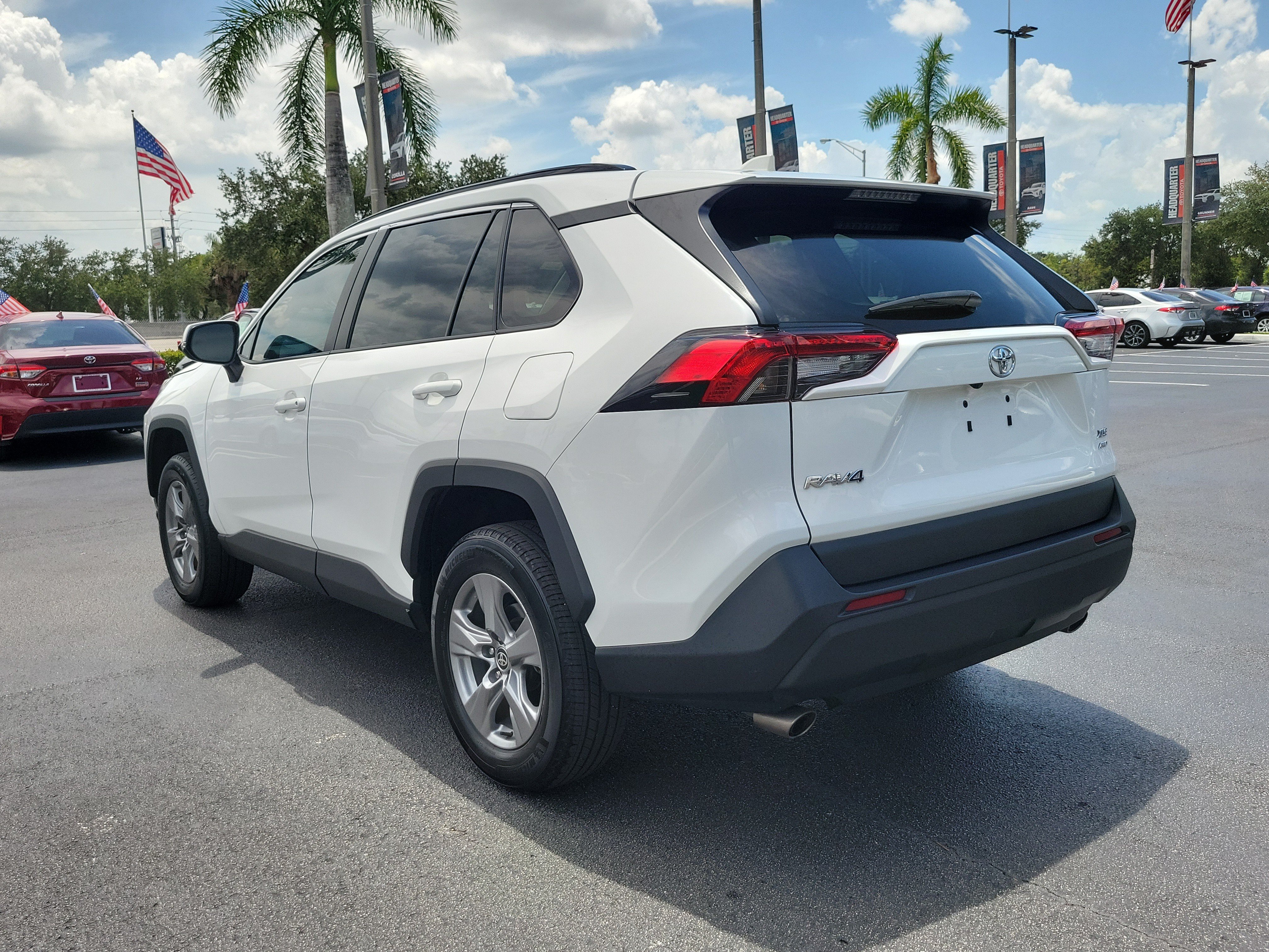 Used 2024 Toyota RAV4 XLE AWD/4WD image 8