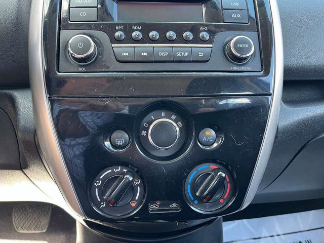 Used 2015 Nissan Versa Note SV image 24