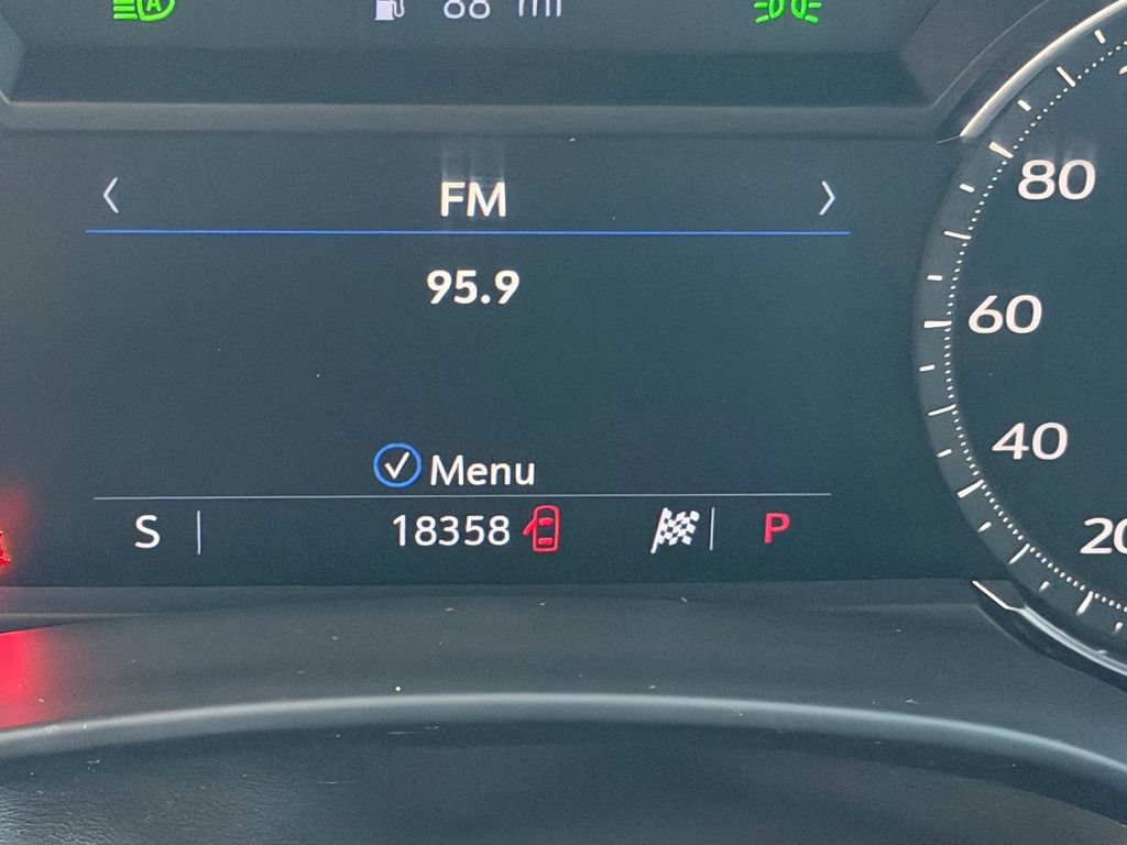 Used 2024 Cadillac CT4 Luxury w/ Sun And Sound Package AWD/4WD image 20