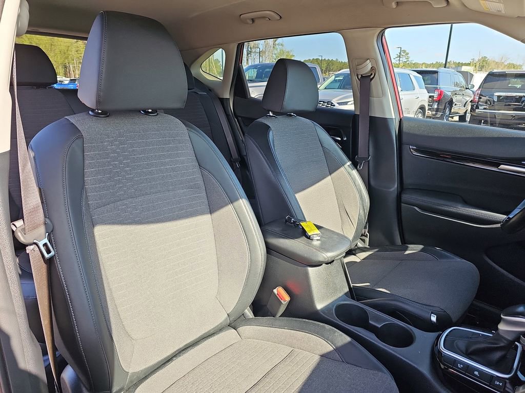 Used 2022 Kia Seltos Nightfall Edition image 13
