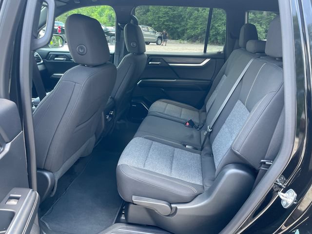 Certified 2025 GMC Acadia Elevation AWD/4WD image 20
