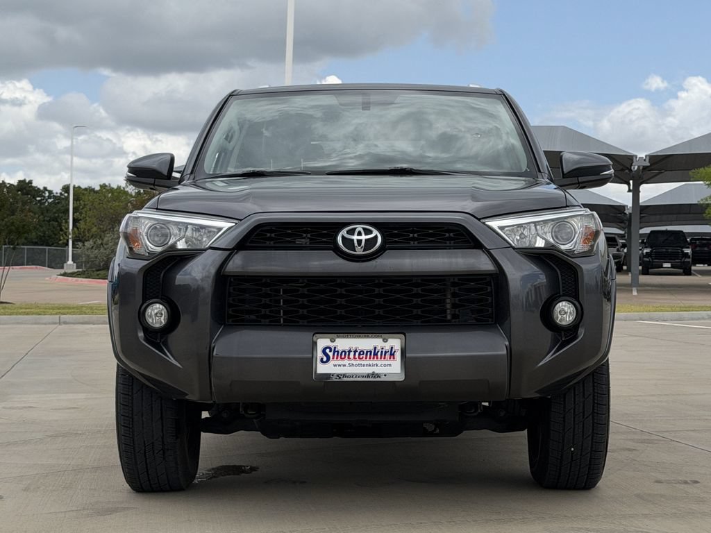 Used 2017 Toyota 4Runner SR5 Premium RWD image 10