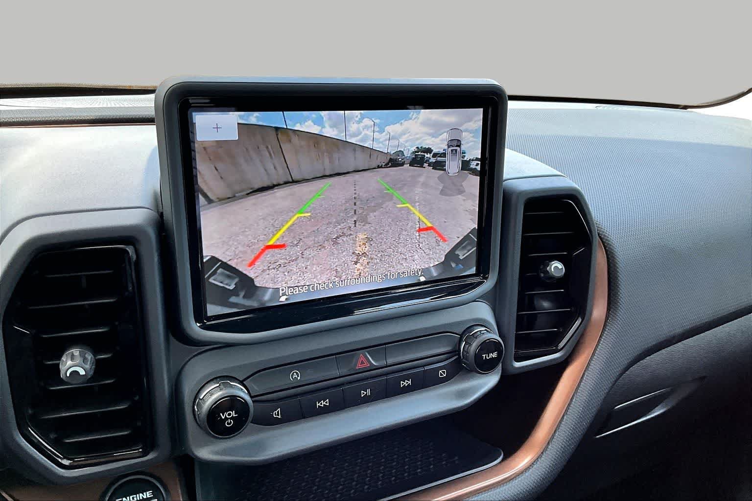 Used 2022 Ford Bronco Sport Outer Banks w/ Tech Package AWD/4WD image 30