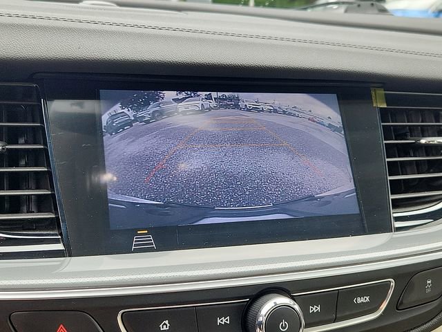 Used 2019 Buick Regal Preferred w/ Sights and Sounds Package FWD image 18