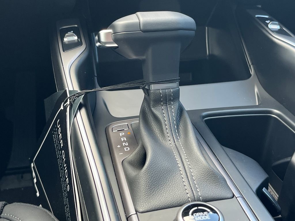 New 2026 Kia Sorento S FWD image 32