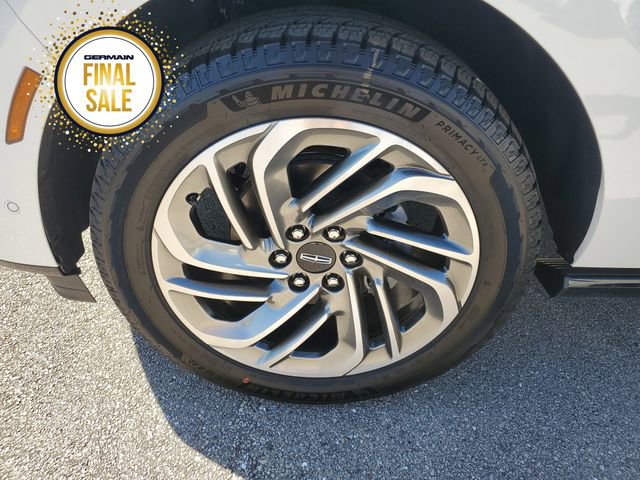 New 2025 Lincoln Navigator Reserve image 9