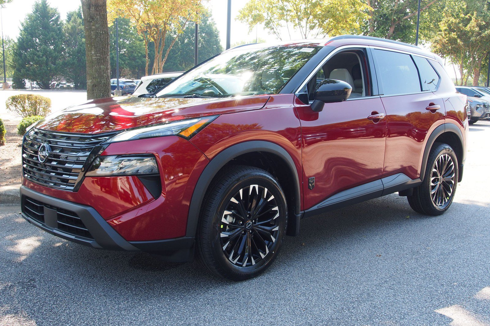 New 2026 Nissan Rogue Dark Armor FWD image 3