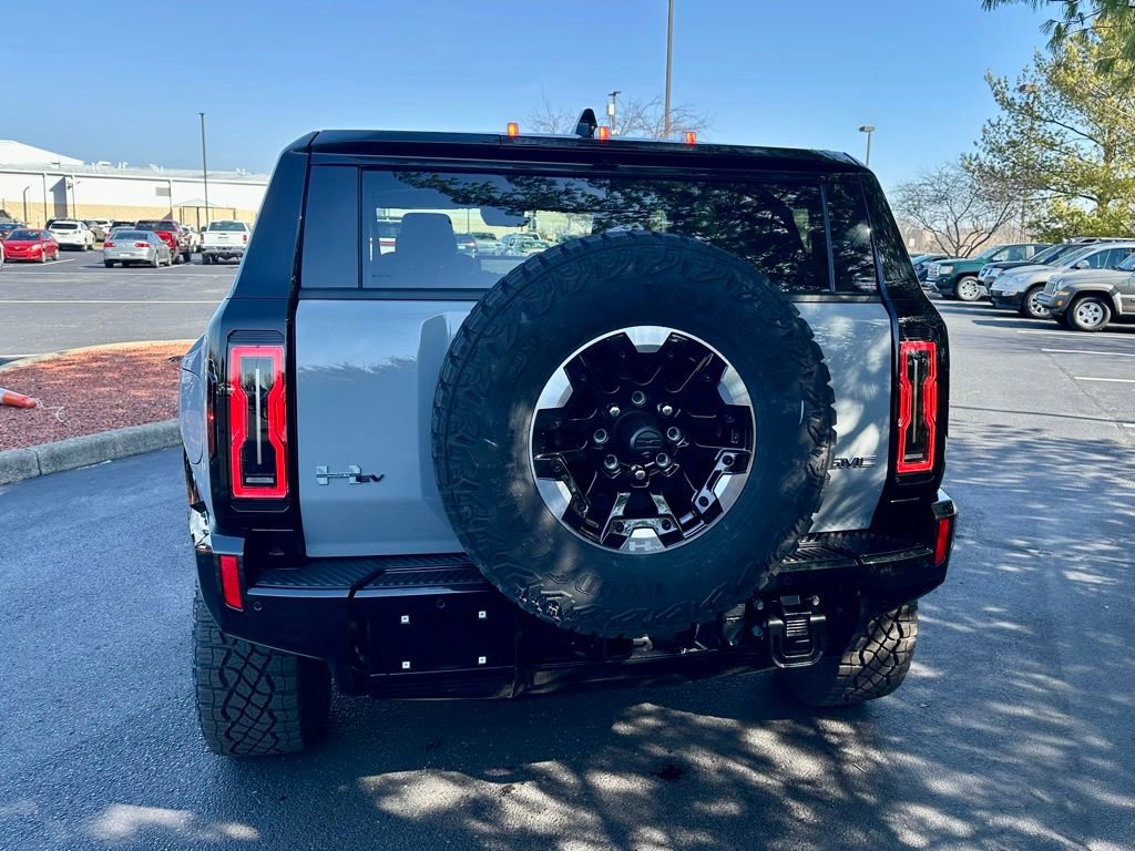 New 2025 GMC Hummer EV 2X w/ Extreme Off-Road Package image 11