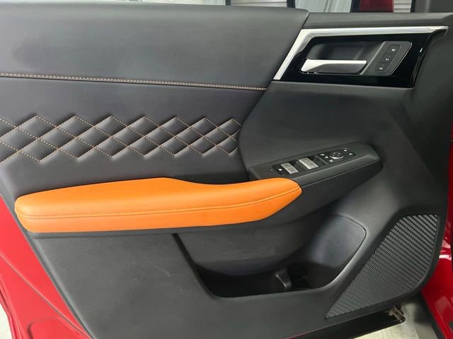 Used 2024 Mitsubishi Outlander SEL image 9