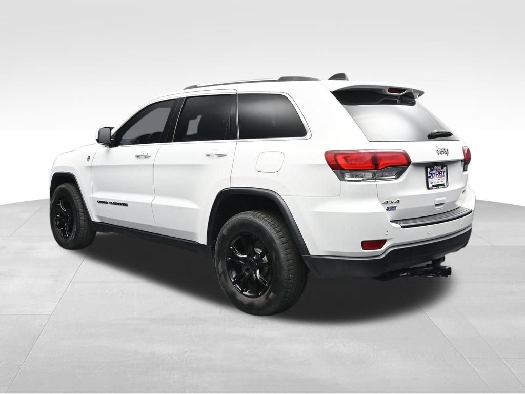 Used 2020 Jeep Grand Cherokee Laredo w/ Quick Order Package 2BN North AWD/4WD image 3