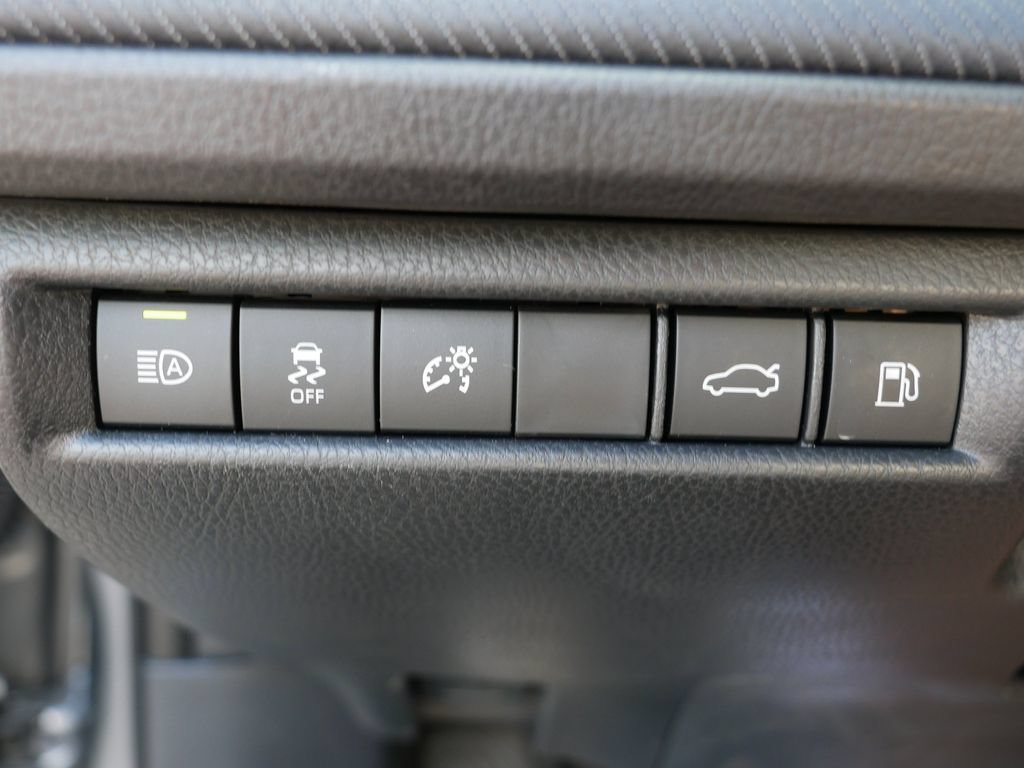 Used 2026 Toyota Camry SE FWD image 30