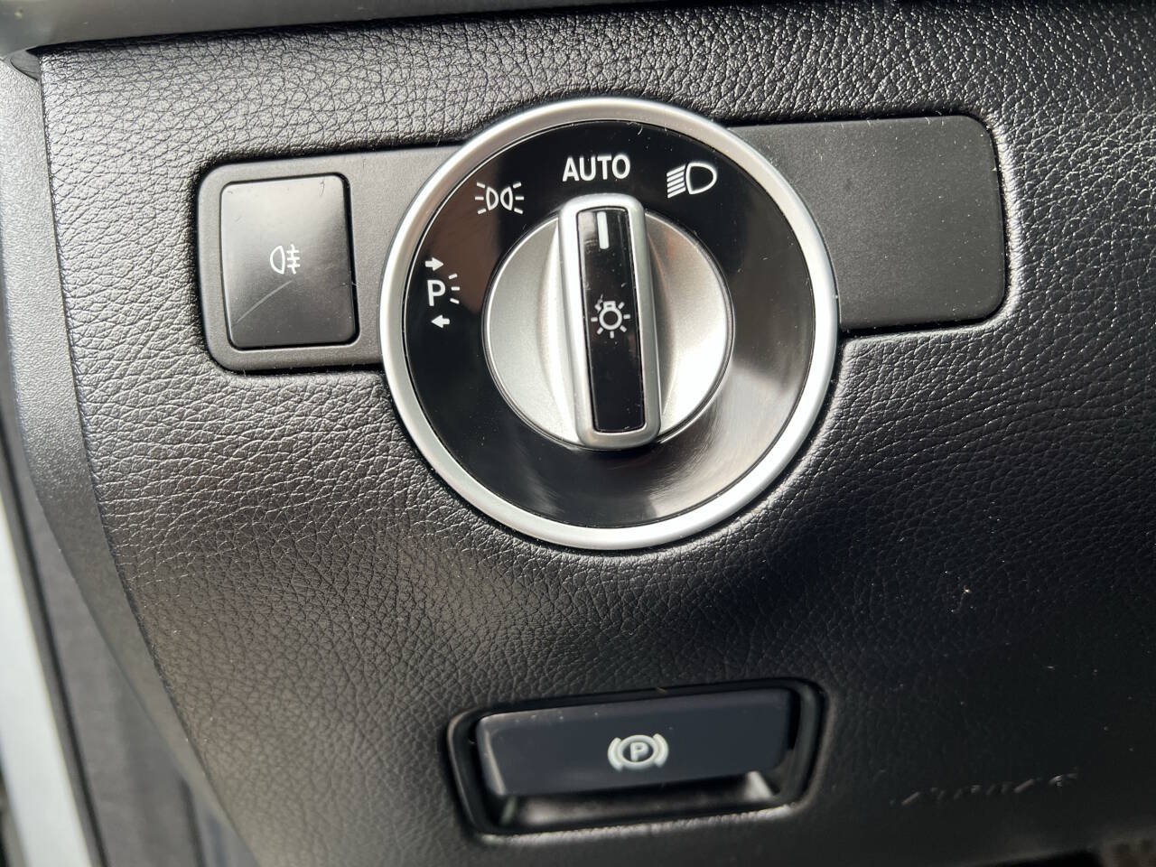 Used 2015 Mercedes-Benz ML 350 4MATIC image 21