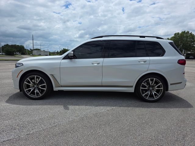 Used 2021 BMW X7 M50i image 6