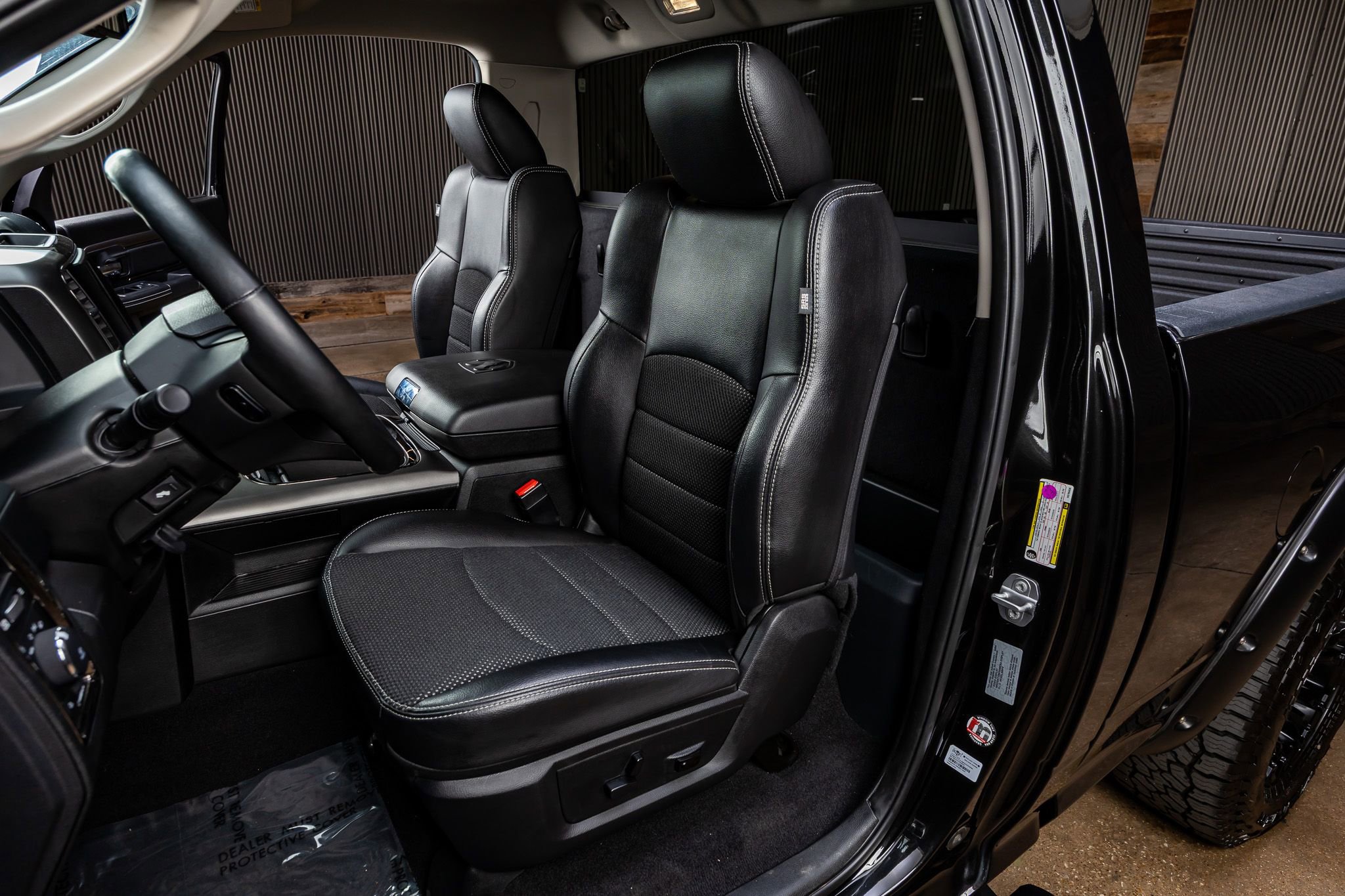 Used 2017 RAM 1500 Sport w/ Black Ram 1500 Sport Group image 29