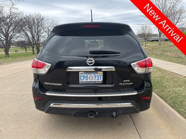 Used 2014 Nissan Pathfinder Platinum image 4