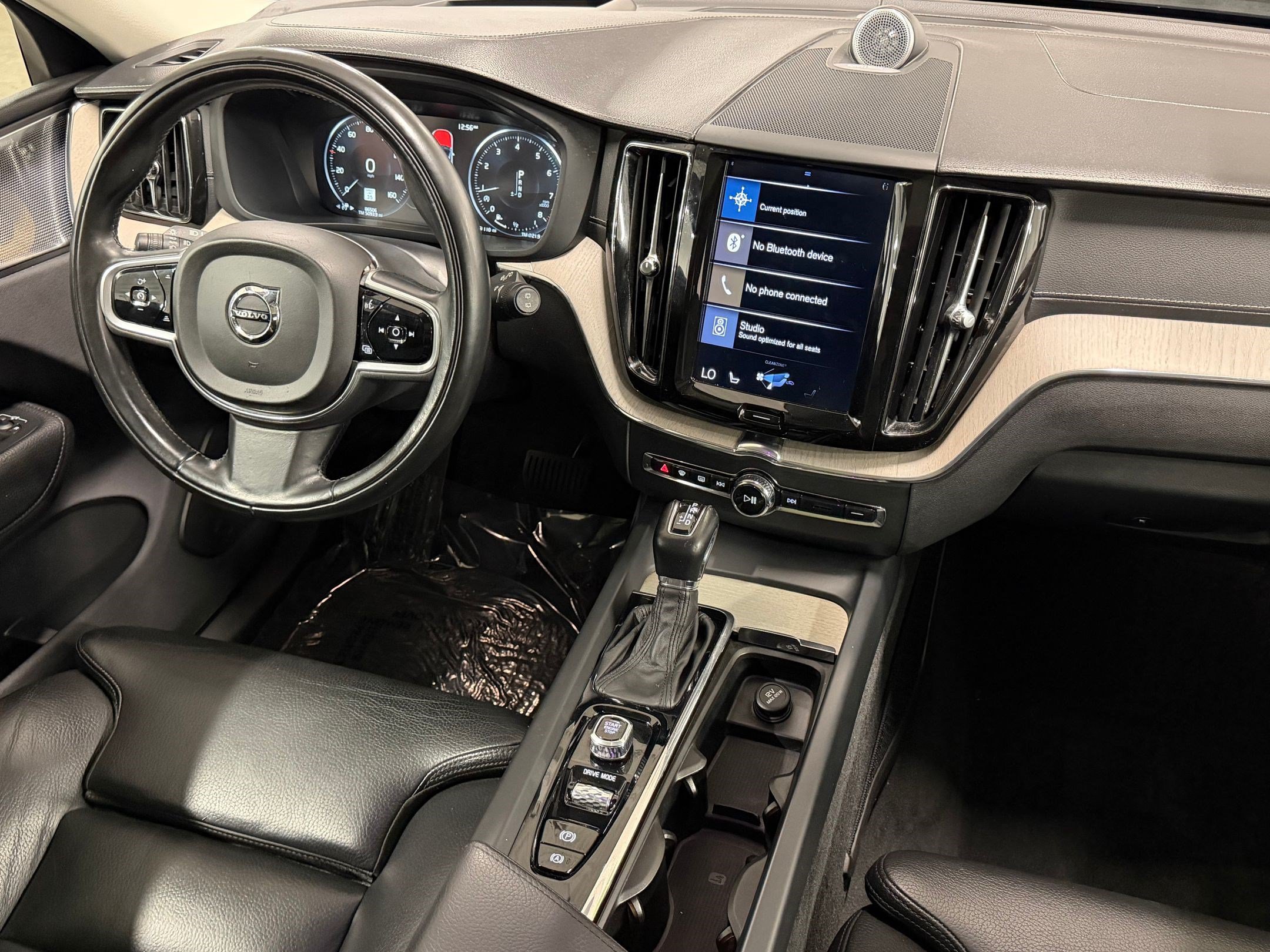 Used 2018 Volvo XC60 T6 Inscription w/ Convenience Package AWD/4WD image 48