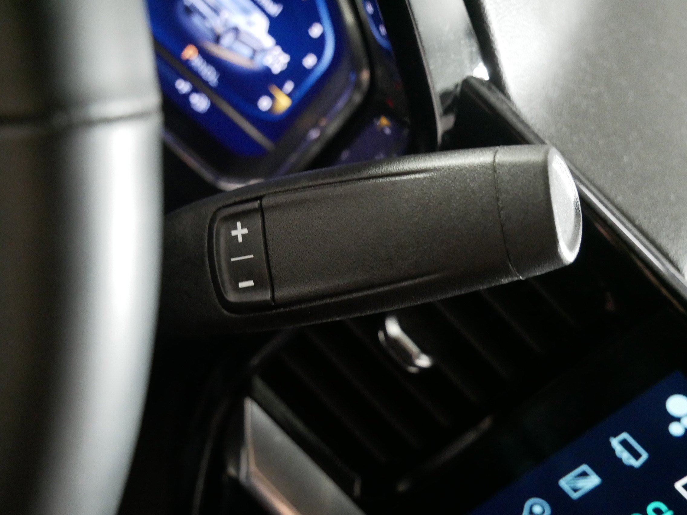 Certified 2024 Chevrolet Silverado 1500 RST image 24